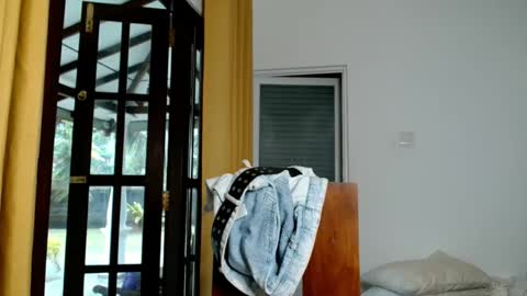 glitter_doll online show from 11-25-25, 09:09