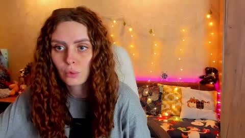 Gloria Wood online show from 01-12-25, 06:38