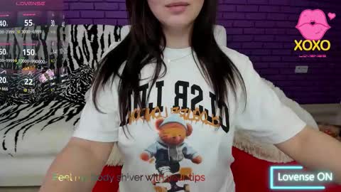 Mia online show from 02-02-26, 03:33