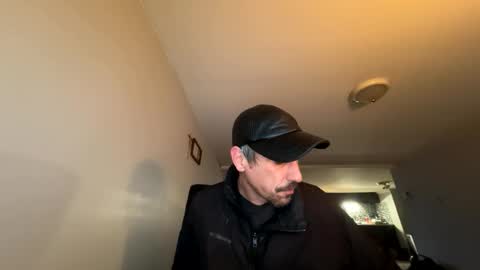 Snapshot of gmang4242 chatting on 02-21-26, 11:00 gmang4242 online show from 02-21-26, 11:00