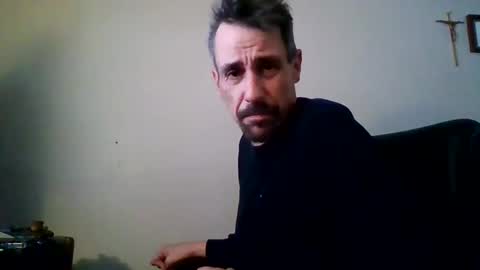 Snapshot of gmang4242 chatting on 04-04-26, 02:58 gmang4242 online show from 04-04-26, 02:58