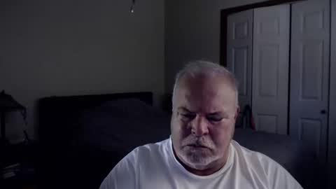 Snapshot of gmctruckguy chatting on 10-14-25, 02:29 gmctruckguy online show from 10-14-25, 02:29