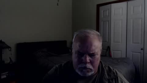 Snapshot of gmctruckguy chatting on 10-22-25, 07:35 gmctruckguy online show from 10-22-25, 07:35