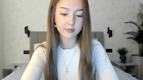 Snapshot of go0d_grl chatting on 11-08-25, 08:36 Lina online show from 11-08-25, 08:36