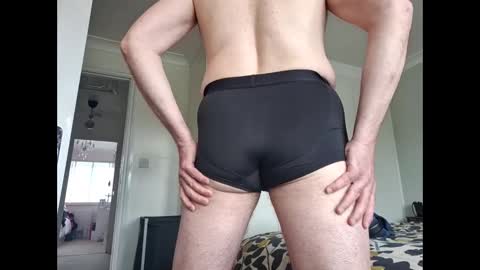 Snapshot of goallnightlong69 chatting on 04-15-26, 09:38 goallnightlong69 online show from 04-15-26, 09:38