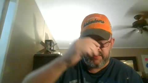 IDKIDCIDGAF online show from 11-29-25, 01:08