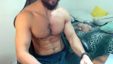 Snapshot of god_hunkules chatting on 11-18-25, 04:22 god hunkules online show from 11-18-25, 04:22