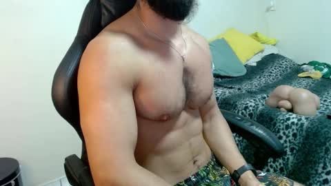 Snapshot of god_hunkules chatting on 11-29-25, 04:32 god hunkules online show from 11-29-25, 04:32