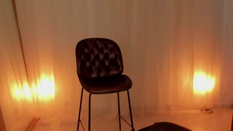 Snapshot of goddes_helena chatting on 02-07-25, 01:04 Elena online show from 02-07-25, 01:04