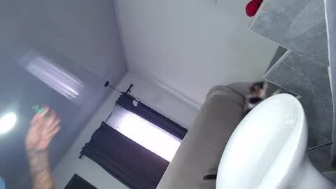 daniela online show from 12-18-24, 08:14