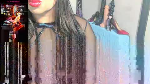 Snapshot of goddess_kimberley chatting on 01-16-25, 09:30 Goddess Kimberley online show from 01-16-25, 09:30