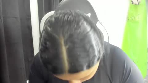 goddess_of_sissys online show from 11-25-25, 04:45