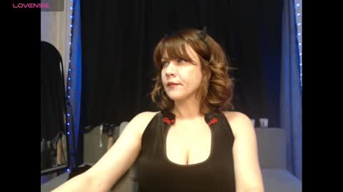 Orsa online show from 01-30-25, 03:19