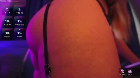 MesmErisse online show from 10-28-25, 06:50