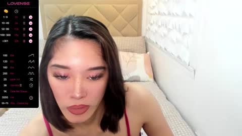 Snapshot of goddessheartxxx chatting on 11-10-25, 06:12 ruiz online show from 11-10-25, 06:12