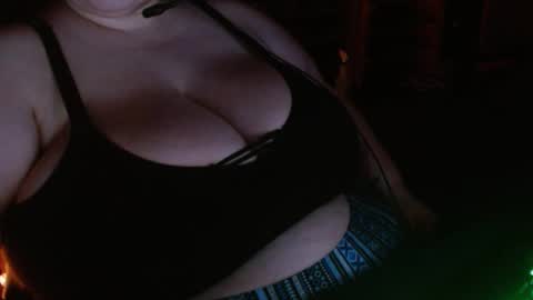 goddesslunastarr online show from 12-11-24, 10:03