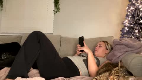 GoddessMayvn online show from 12-21-24, 09:33