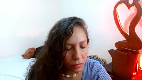 Naih Reyes online show from 12-21-24, 01:47