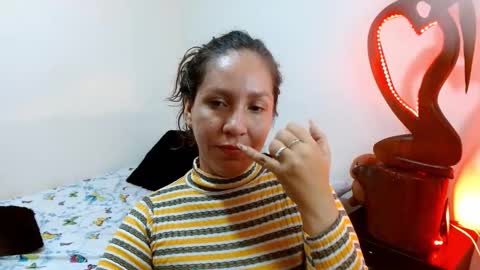  Naih Reyes online show from 12-31-24, 04:16