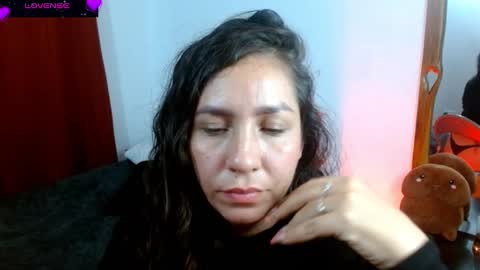  Naih Reyes online show from 03-07-25, 07:41