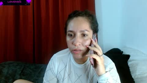  Naih Reyes online show from 03-12-25, 01:03