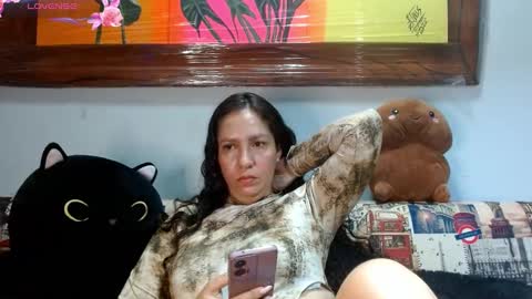  Naih Reyes online show from 09-13-25, 07:35