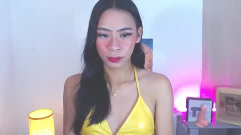 Kyla and Nian online show from 11-07-25, 02:55