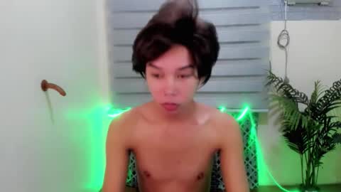 JENNIFER online show from 12-21-25, 10:00