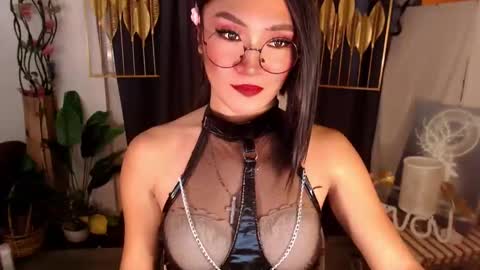 quinnie online show from 01-30-25, 03:33