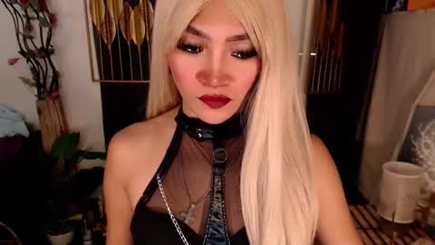 quinnie online show from 03-02-25, 01:47