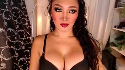 quinnie online show from 10-13-25, 12:21