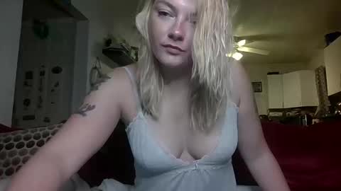 Snapshot of goddessshay099 chatting on 11-16-25, 10:48 goddessshay099 online show from 11-16-25, 10:48