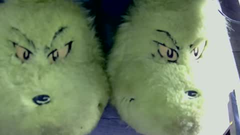 Snapshot of goddessssbrii chatting on 10-26-25, 06:14 Goddess Bri online show from 10-26-25, 06:14