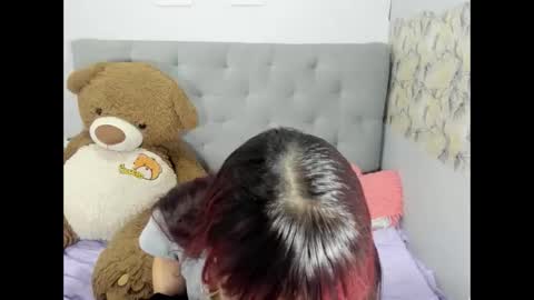 Snapshot of goddessydoluna chatting on 02-27-25, 03:36 Luna online show from 02-27-25, 03:36