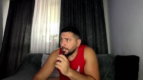 Snapshot of gold_alpha_boy chatting on 09-17-25, 09:00 gold_alpha_boy online show from 09-17-25, 09:00