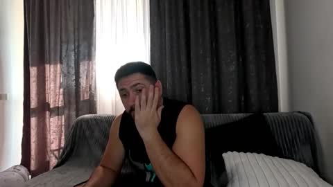 Snapshot of gold_alpha_boy chatting on 10-22-25, 11:32 gold_alpha_boy online show from 10-22-25, 11:32