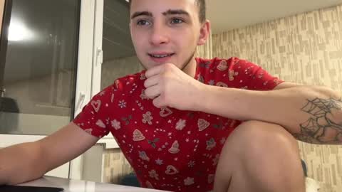 Snapshot of golden_boyyy21 chatting on 01-24-25, 02:41 Golden boyyy21 online show from 01-24-25, 02:41