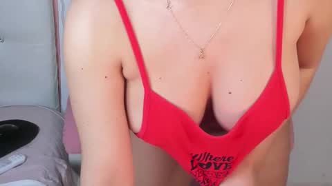 golden_issy online show from 01-09-26, 01:30