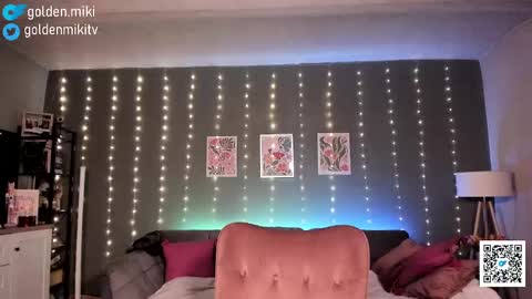 Snapshot of golden_miki chatting on 02-12-25, 08:16 Shy in the streets but a freak in the sheets online show from 02-12-25, 08:16