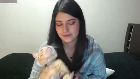 Snapshot of goldencandycotton chatting on 11-29-25, 05:54 goldencandycotton online show from 11-29-25, 05:54