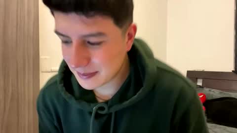 Snapshot of goldenknight33 chatting on 11-05-25, 03:56 goldenknight33 online show from 11-05-25, 03:56