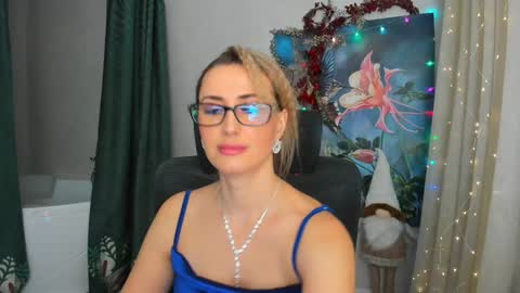 Olivia online show from 12-25-24, 03:18