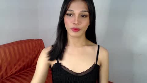 Lily is Gold online show from 02-03-25, 10:11