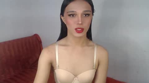 Lily is Gold online show from 02-15-25, 11:14