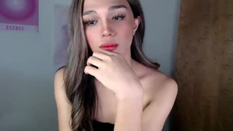 Lily is Gold online show from 03-09-25, 02:39