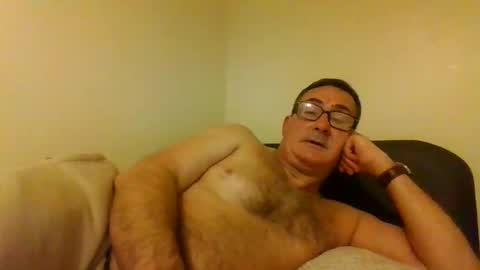 Snapshot of goldenone59 chatting on 10-08-25, 10:29 goldenone59 online show from 10-08-25, 10:29