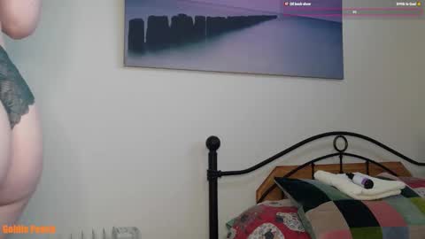 Goldie online show from 10-15-25, 12:38