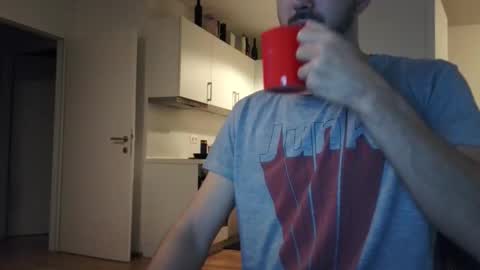 goldnic_10 online show from 10-12-25, 05:06