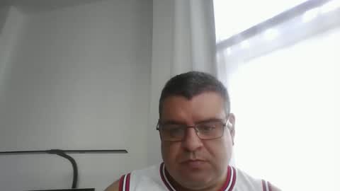 gomezgonz5 online show from 09-08-25, 03:33