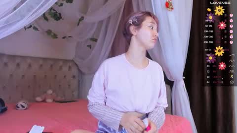 gongjulee online show from 12-15-25, 01:43